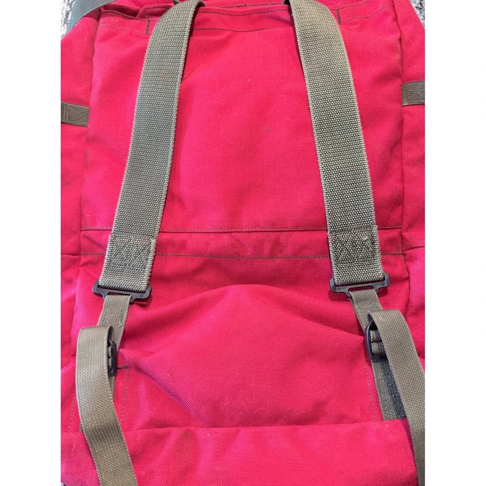 Vintage 1985 Helena Industries Red Canvas FSS Personal Gear Pack Backpack USA